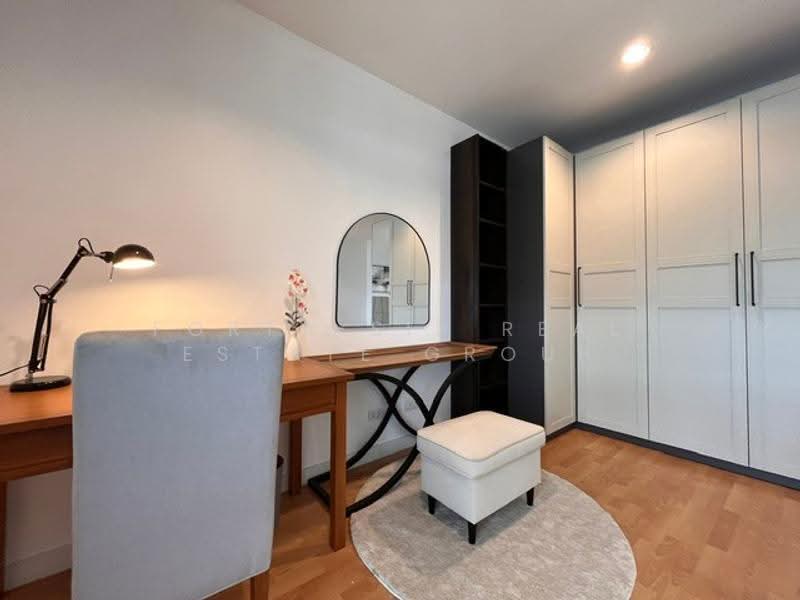 Flora Marigold, Bangkok, 796 Sathu Pradit Road, Chong Nonsi, Yan Nawa, Bangkok, 4 Bedrooms, 235 sqm, Townhouse For Rent, by Forty-Six Real Estate Group, 500634182 - DDproperty.com