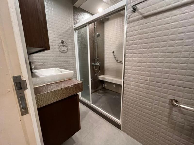 Flora Marigold, Bangkok, 796 Sathu Pradit Road, Chong Nonsi, Yan Nawa, Bangkok, 4 Bedrooms, 235 sqm, Townhouse For Rent, by Forty-Six Real Estate Group, 500634182 - DDproperty.com