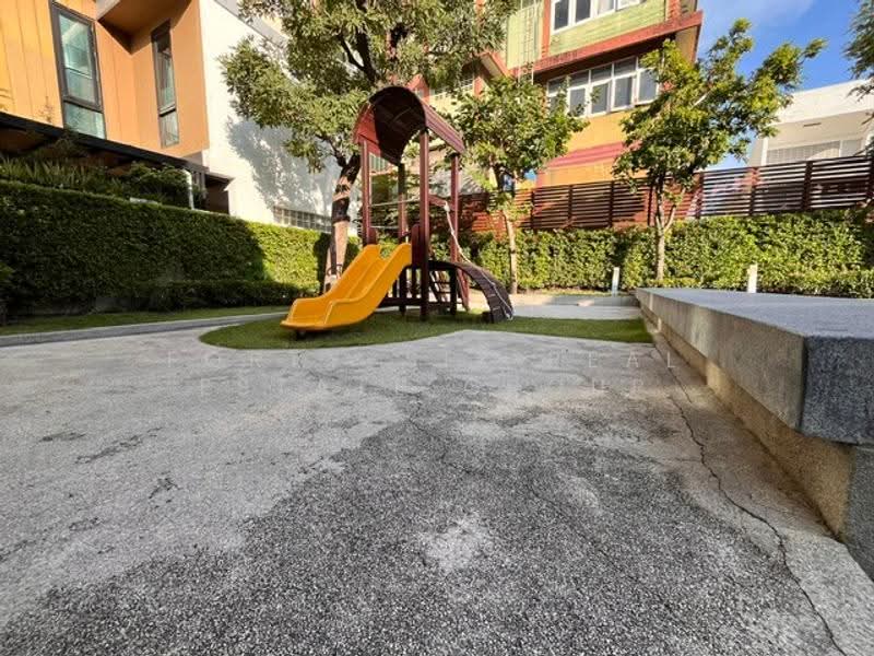 Flora Marigold, Bangkok, 796 Sathu Pradit Road, Chong Nonsi, Yan Nawa, Bangkok, 4 Bedrooms, 235 sqm, Townhouse For Rent, by Forty-Six Real Estate Group, 500634182 - DDproperty.com