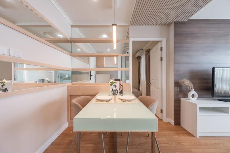 Lumpini Park Pinklao, Bangkok, 618 Boromarajonani Road, Bang Bamru, Bang Phlat, Bangkok, 2 Bedrooms, 56 sqm, Condo For Sale, by ณัฐจีรา กุลสิริภิวัฒน์, 500634191 - DDproperty.com