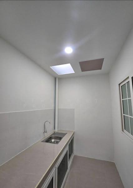 เฟื่องฟ้าวิลล่า 19 เฟส 1, Samut Prakan, Phreak Sa Mai, Muang Samut Prakarn, Samut Prakan, 3 Bedrooms, 100 sqm, Townhouse For Sale, by The Best Property ขวัญ, 500634223 - DDproperty.com