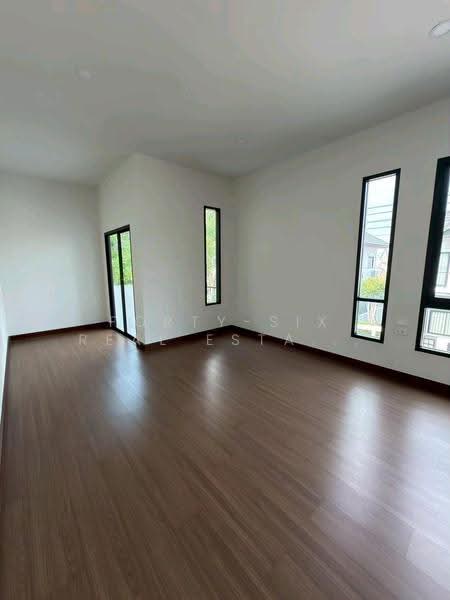 BRITANIA Ratchaphruek 345, Pathum Thani, ถ.เลียบคลองเกาะเกรียง, Bang Khu Wat, Muang Pathum Thani, Pathum Thani, 4 Bedrooms, 190 sqm, Single Detached House For Sale, by Forty-Six Real Estate Group, 500634237 - DDproperty.com
