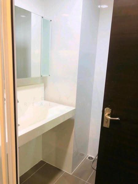 Rhythm Ratchada, Bangkok, 558 Ratchadaphisek Road, Samsen Nok, Huai Khwang, Bangkok, 1 Bedroom, 35 sqm, Condo For Sale, by Forty-Six Real Estate Group, 500634250 - DDproperty.com