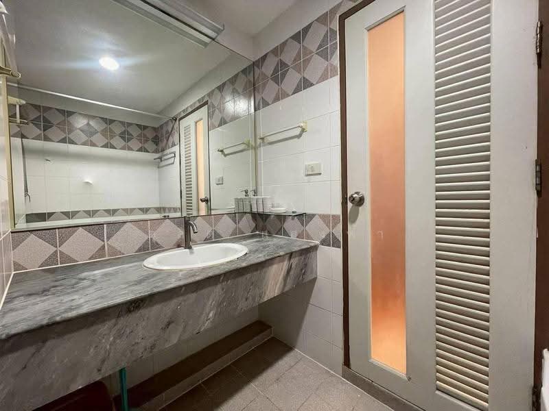 Sriracha Bay View, Chon Buri (Pattaya), Jermjomphon Road, Si Racha, Chon Buri (Pattaya), 1 Bedroom, 40 sqm, Condo For Rent, by Dusit Saengfa, 500634257 - DDproperty.com