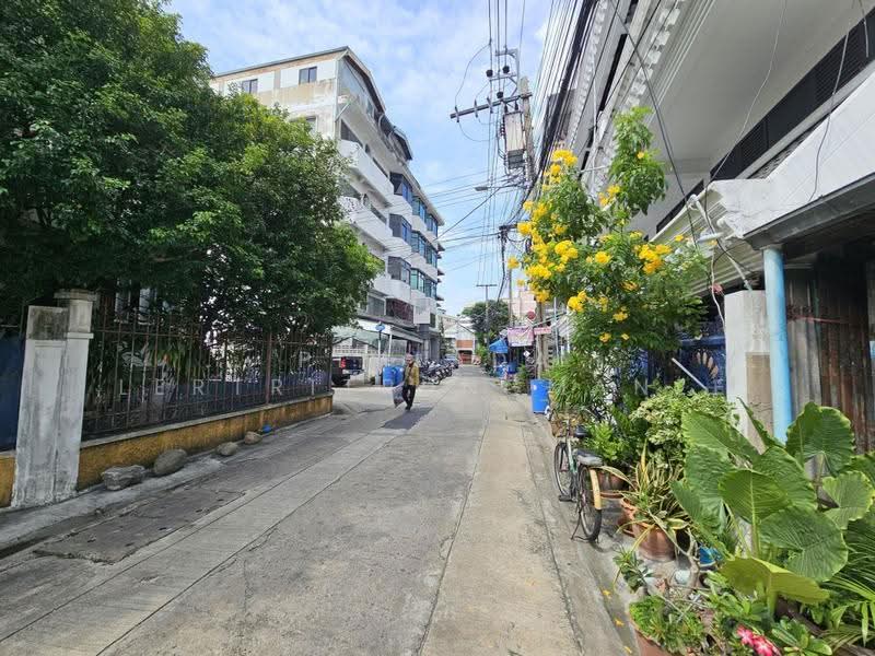 อพาร์ทเม้นท์ ซอยงามวงศ์วาน 16, นนทบุรี, บางเขน, เมืองนนทบุรี, นนทบุรี, 20 ตร.ม., ตึกแถว-อาคารพาณิชย์ ขาย, โดย Pimlada Lertritrungmanee, 500634359 - DDproperty.com
