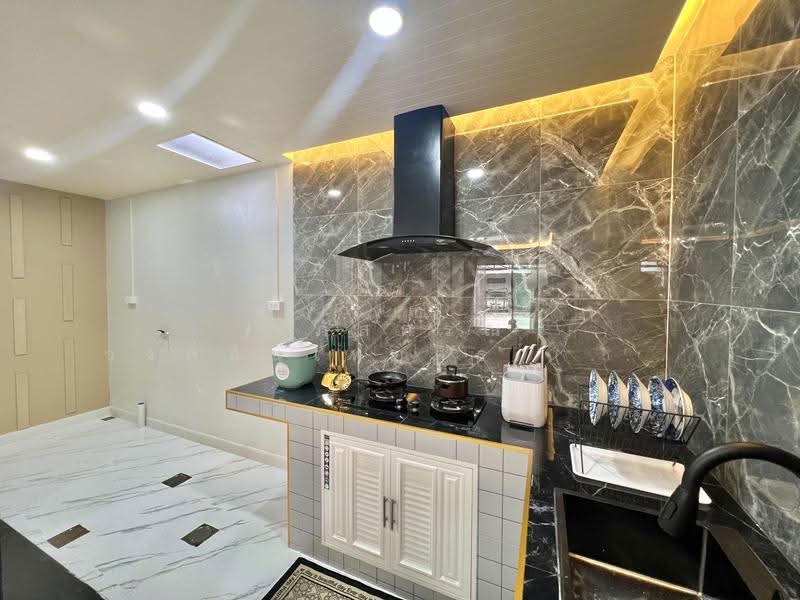 The Trust Town Wongwaen – Lam Luk Ka, Pathum Thani, Soi Bueng Kham Proi, Bung Kham Proi, Lam Luk Ka, Pathum Thani, 3 Bedrooms, 80 sqm, Townhouse For Sale, by นภัสศรณ์ วงศ์สินไทยกร (นันท์), 500634366 - DDproperty.com