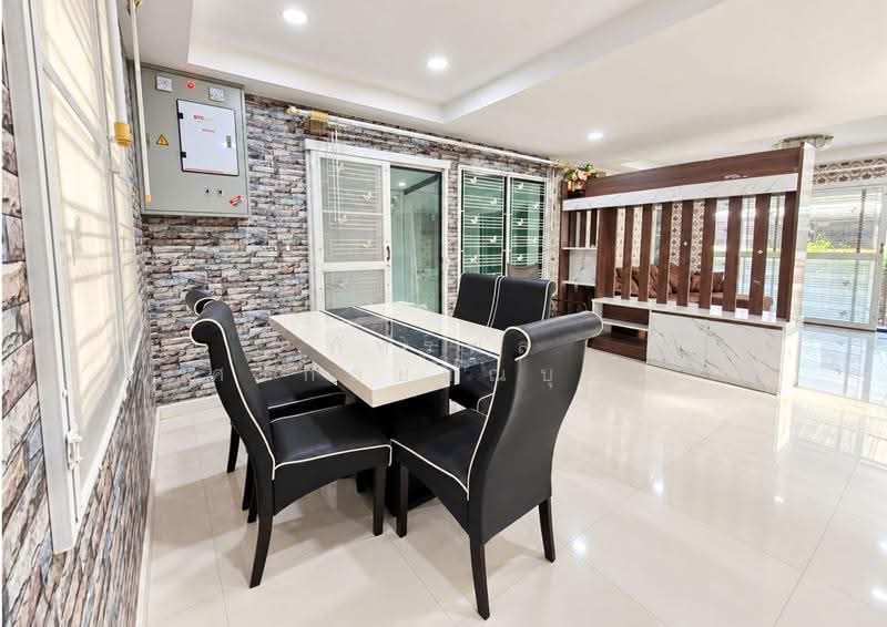 Pruksa Village 32 Delight Donmuang - Local Road : พฤกษาวิลเลจ 32 ดีไลท์ ดอนเมือง-โลคัลโรด, ปทุมธานี, ถนนกำแพงเพชร 6, หลักหก, เมืองปทุมธานี, ปทุมธานี, 120 ตร.ม., บ้านเดี่ยว ขาย, โดย ภัทรพล ศรีกัลยาณบุตร, 500634377 - DDproperty.com