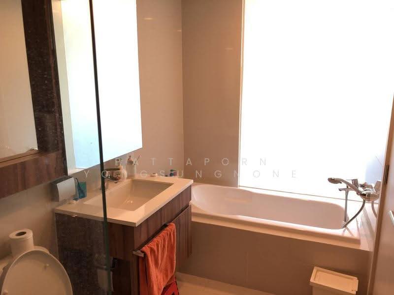 Via 31, Bangkok, Soi Sukhumvit 31, Khlong Tan Nua, Watthana, Bangkok, 2 Bedrooms, 71 sqm, Condo For Rent, by Pattaporn Yongsungnone, 500634466 - DDproperty.com