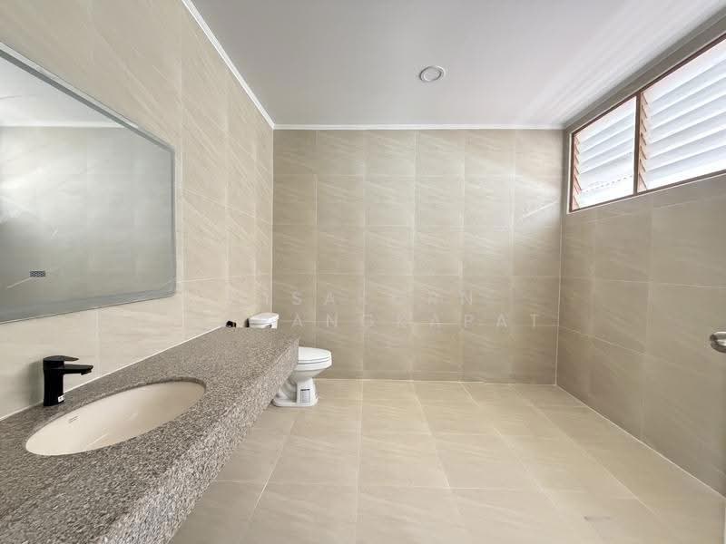 Preecha Srinakarin, Samut Prakan, Bang Kaeo, Bang Plee, Samut Prakan, 3 Bedrooms, 300 sqm, Single Detached House For Sale, by Nisakorn Chirangkapat, 500634467 - DDproperty.com