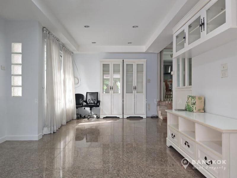 Sammakon Ramkhamhaeng, Bangkok, Ramkhamhaeng Road, Saphan Sung, Bangkok, 3 Bedrooms, 180 sqm, Single Detached House For Rent, by Rachen Nopsuwan, 500634479 - DDproperty.com