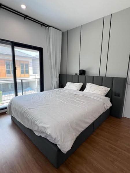 Grande Pleno Krungthep-Kreetha, Bangkok, Thap Chang, Saphan Sung, Bangkok, 4 Bedrooms, 175 sqm, Single Detached House For Rent, by นัฐพงค์ มณีอัครเนตร, 500634482 - DDproperty.com