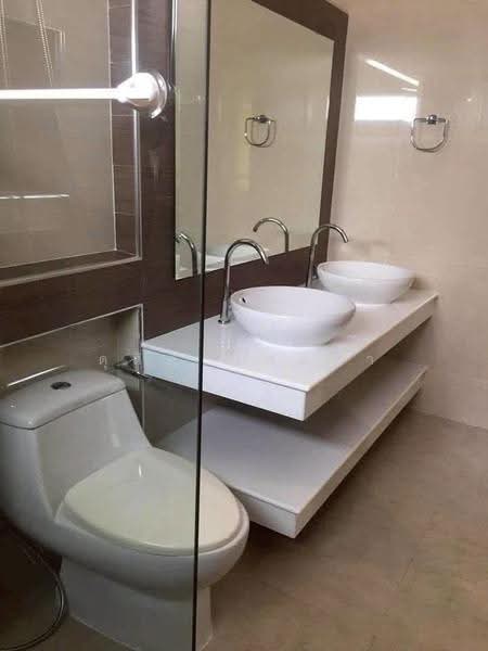ให้เช่าคอนโด เดอะคอมพลีท ศรีราชา, Chon Buri (Pattaya), Surasak, Si Racha, Chon Buri (Pattaya), 3 Bedrooms, 180 sqm, Single Detached House For Rent, by Dusit Saengfa, 500634483 - DDproperty.com