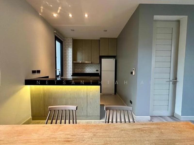 Townhouse Sukhumvit 39 Soi Phrom Phan, Bangkok, ซอยสุขุมวิท 39 (พร้อมพันธุ์), Khlong Tan Nua, Watthana, Bangkok, 3 Bedrooms, 220 sqm, Townhouse For Rent, by Netsanthiah Ai, 500634484 - DDproperty.com