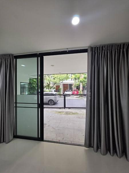 The Zenith Wang Thonglang, Bangkok, Soi Rojanamin, Wang Thonglang, Bangkok, 4 Bedrooms, 500 sqm, Single Detached House For Rent, by จิตราภรณ์ พิมพ์จันทร์, 500634521 - DDproperty.com