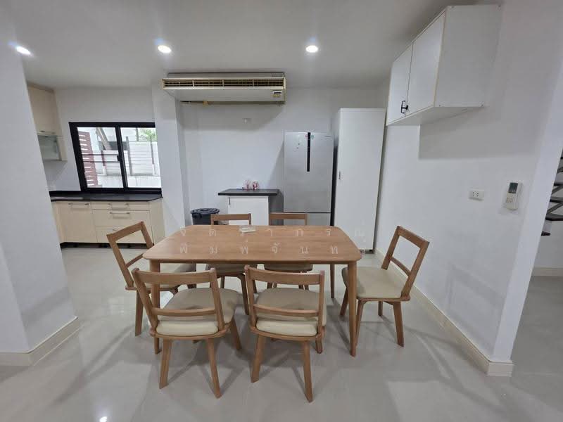The Zenith Wang Thonglang, Bangkok, Soi Rojanamin, Wang Thonglang, Bangkok, 4 Bedrooms, 500 sqm, Single Detached House For Rent, by จิตราภรณ์ พิมพ์จันทร์, 500634521 - DDproperty.com