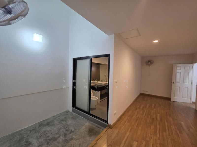 The Zenith Wang Thonglang, Bangkok, Soi Rojanamin, Wang Thonglang, Bangkok, 4 Bedrooms, 500 sqm, Single Detached House For Rent, by จิตราภรณ์ พิมพ์จันทร์, 500634521 - DDproperty.com