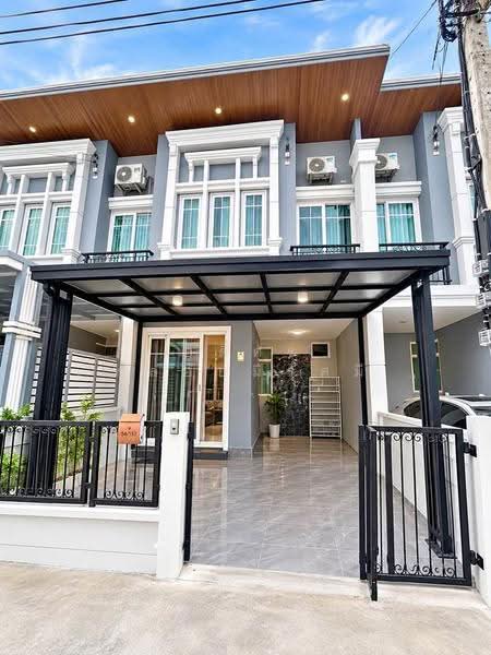 โกลเด้น ทาวน์ พระราม 9 - กรุงเทพกรีฑา, Bangkok, Thap Chang, Saphan Sung, Bangkok, 3 Bedrooms, 100 sqm, Townhouse For Rent, by Adisorn Ploymeerassamee, 500634527 - DDproperty.com