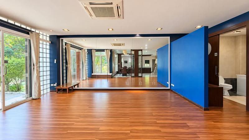 บ้านเดี่ยว 2 ชั้น ย่านนาคนิวาส จอดรถ 10 คัน, กรุงเทพ, ลาดพร้าว, กรุงเทพ, 450 ตร.ม., บ้านเดี่ยว ให้เช่า, โดย คุณ น๊อก, 500634534 - DDproperty.com
