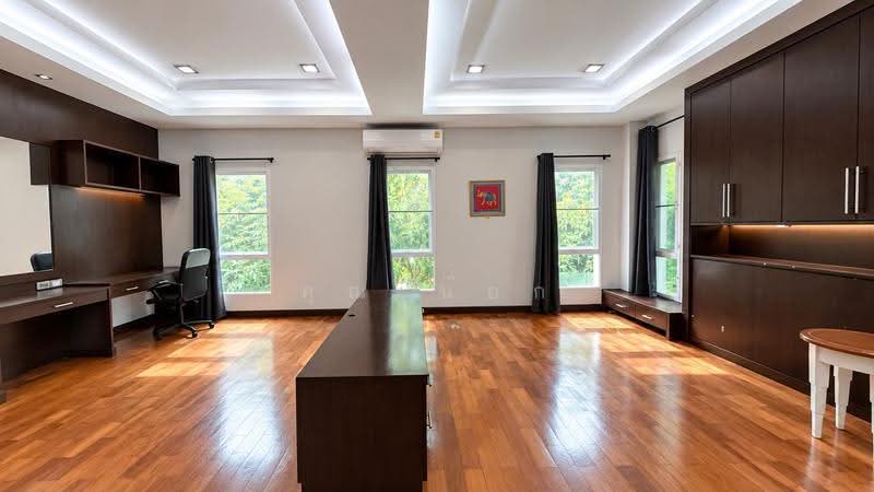 Pet-Friendly 2-Story House in Nak Nivas, Bangkok, Lat Phrao, Bangkok, 2 Bedrooms, 450 sqm, Single Detached House For Rent, by คุณ น๊อก, 500634534 - DDproperty.com