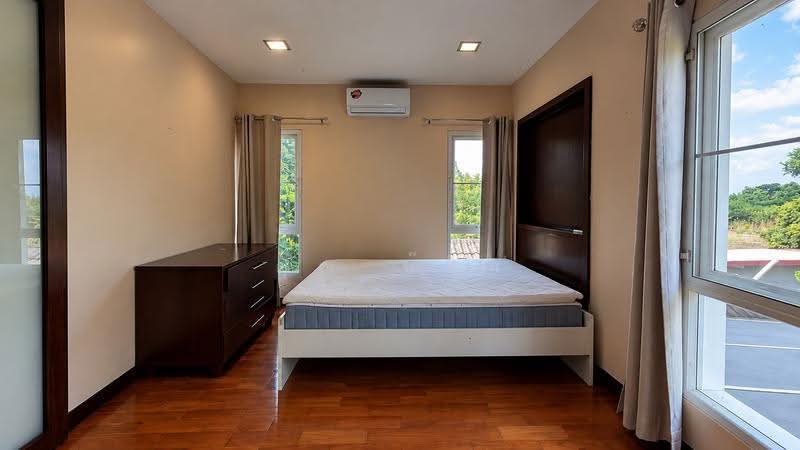 Pet-Friendly 2-Story House in Nak Nivas, Bangkok, Lat Phrao, Bangkok, 2 Bedrooms, 450 sqm, Single Detached House For Rent, by คุณ น๊อก, 500634534 - DDproperty.com