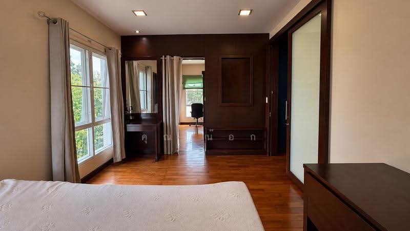 Pet-Friendly 2-Story House in Nak Nivas, Bangkok, Lat Phrao, Bangkok, 2 Bedrooms, 450 sqm, Single Detached House For Rent, by คุณ น๊อก, 500634534 - DDproperty.com