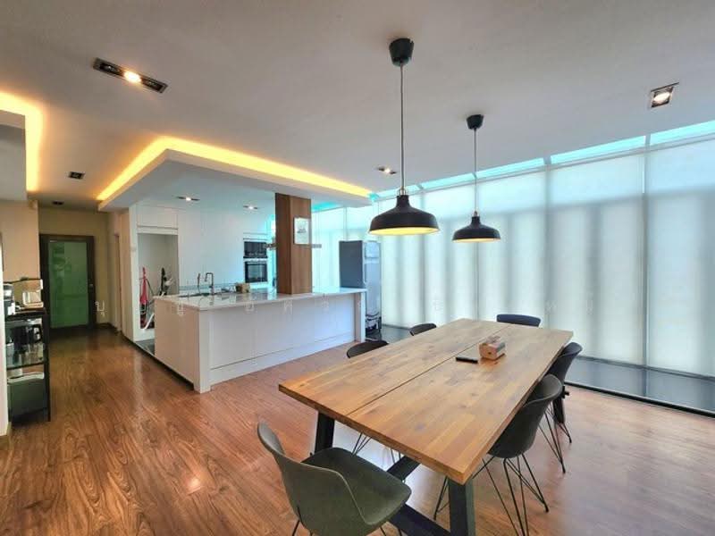 The Metro Sathorn-Kanlapaphruek, Bangkok, Kanlapaphruek Road, Bang Wa, Phasi Charoen, Bangkok, 2 Bedrooms, 350 sqm, Townhouse For Sale, by บุญชู อัศวฤทธิพรหม์, 500634544 - DDproperty.com