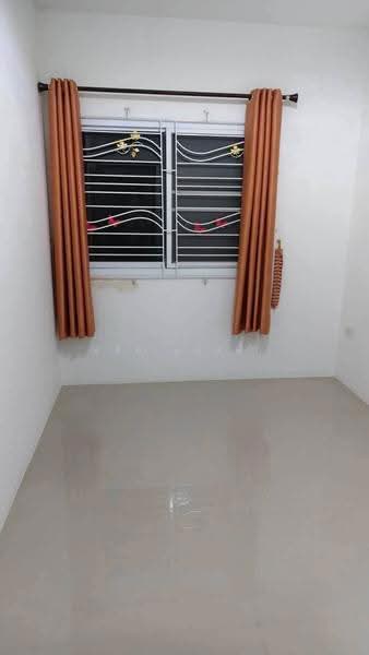 ให้เช่าทาวน์โฮม ม.ร่มไม้2 บ่อวิน ศรีราชา, Chon Buri (Pattaya), Bo Win, Si Racha, Chon Buri (Pattaya), 3 Bedrooms, 80 sqm, Townhouse For Rent, by Dusit Saengfa, 500634552 - DDproperty.com