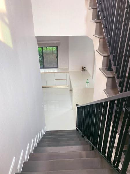 Bangkok Boulevard Sathorn-Pinklao 2, Nonthaburi, Bang Kruai-Chong Thanom Road, Mahasawat, Bang Kruai, Nonthaburi, 4 Bedrooms, 248 sqm, Single Detached House For Rent, by ปรินทร์ญาดา ชิณโชติ, 500634555 - DDproperty.com