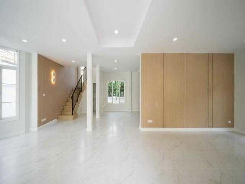 บ้านเดี่ยว รีโนเวทใหม่ หมู่บ้าน ราชพฤกษ์ เอ็กซ์คลูซีฟ สุขุมวิท 103 ( SPSEVE2396 ), กรุงเทพ, ถนน เฉลิมพระเกียรติ ร. 9, ดอกไม้, ประเวศ, กรุงเทพ, 285 ตร.ม., บ้านเดี่ยว ขาย, โดย Khun Eve, 500634619 - DDproperty.com
