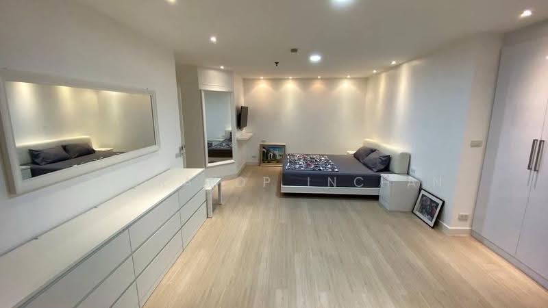 Fifty Fifth Tower, Bangkok, 84 Soi Sukhumvit 55, Sukhumvit Road, Khlong Tan Nua, Watthana, Bangkok, 3 Bedrooms, 170 sqm, Condo For Rent, by Teeranop Inchan, 500634681 - DDproperty.com