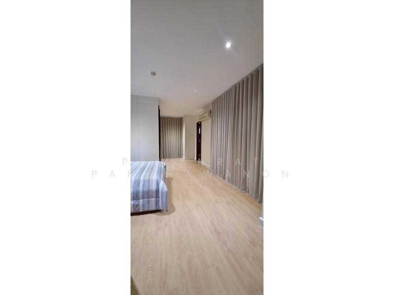 Las Colinas, Bangkok, Sukhumvit 21 Road, Khlongtoei Nua, Watthana, Bangkok, 2 Bedrooms, 167 sqm, Condo For Sale, by Pawanrat Panchawanon, 500634762 - DDproperty.com