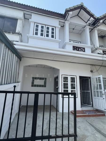 Petcharat Village Soi Lam Luk Ka 15, Khu Khot, Pathum Thani, Townhouse 2 Beds 2 Baths, Pathum Thani, ลำลูกกา 15, Khu Khot, Lam Luk Ka, Pathum Thani, 2 Bedrooms, 120 sqm, Townhouse For Sale, by Sirithong Saetang, 500634818 - DDproperty.com