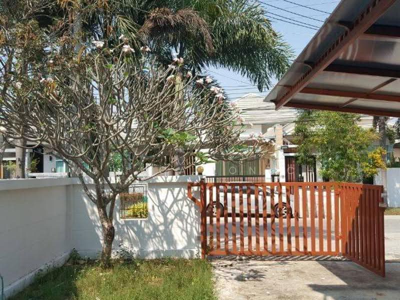 2-BR Semi-detached House, Chon Buri (Pattaya), Sattahip, Chon Buri (Pattaya), 2 Bedrooms, 93 sqm, Semi-Detached House (Twin House) For Sale, by Melinda Lonuch, 500634826 - DDproperty.com