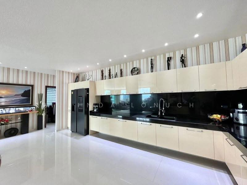 Sunrise Hill Residence : ซันไรซ์ ฮิลล์, ชลบุรี, หนองปรือ, บางละมุง, ชลบุรี, 243 ตร.ม., อพาร์ทเมนท์ ขาย, โดย Melinda Lonuch, 500634849 - DDproperty.com