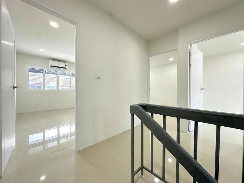 Prachakornthai Village Ladproa 93, Bangkok, Khlong Chaokhun Sing, Wang Thonglang, Bangkok, 3 Bedrooms, 158 sqm, Townhouse For Sale, by Punpapa Rassamee, 500634929 - DDproperty.com