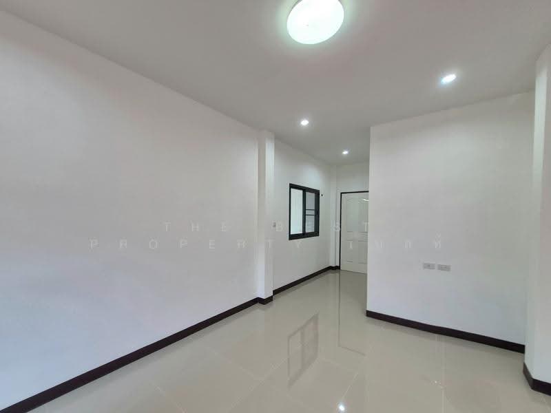 ทรัพย์บูรพาโฮม 3, Rayong, Taphong, Muang Rayong, Rayong, 4 Bedrooms, 100 sqm, Single Detached House For Sale, by The Best Property เบสท์, 500634932 - DDproperty.com