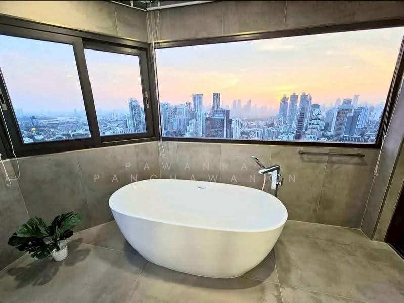 The Waterford Diamond Tower Sukhumvit, Bangkok, 758/18 Soi Sukhumvit 30/1, Sukhumvit Road, Khlong Toei, Bangkok, 3 Bedrooms, 147 sqm, Condo For Sale, by Pawanrat Panchawanon, 500634962 - DDproperty.com