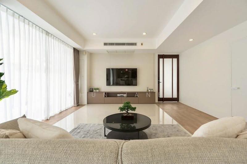 Courtyard Villa Rama 9-Wongwaen : คอร์ทยาร์ด วิลล่า พระราม 9-วงแหวน, กรุงเทพ, ถ.วงแหวนรอบนอก, สะพานสูง, กรุงเทพ, 340 ตร.ม., บ้านเดี่ยว ให้เช่า, โดย Khun Jane, 500635047 - DDproperty.com