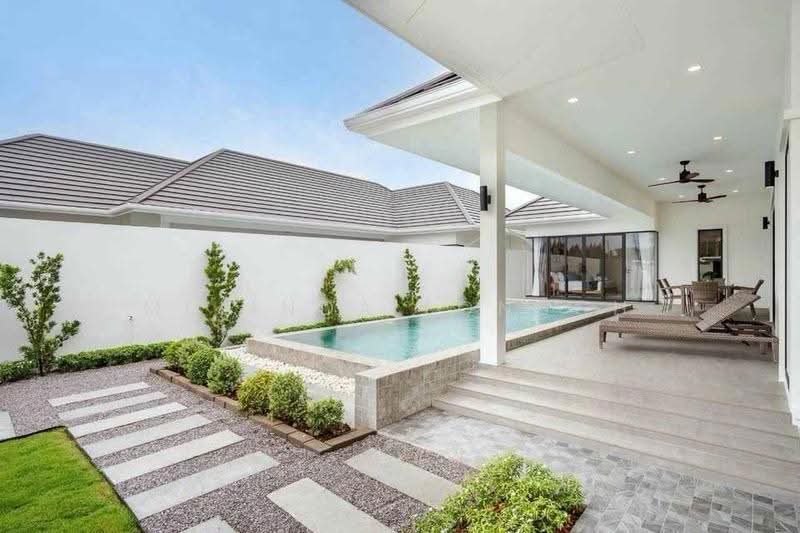 3-BR House, Prachuap Khiri Khan, Nong Kae, Hua Hin, Prachuap Khiri Khan, 3 Bedrooms, 225 sqm, Single Detached House For Sale, by Melinda Lonuch, 500635071 - DDproperty.com