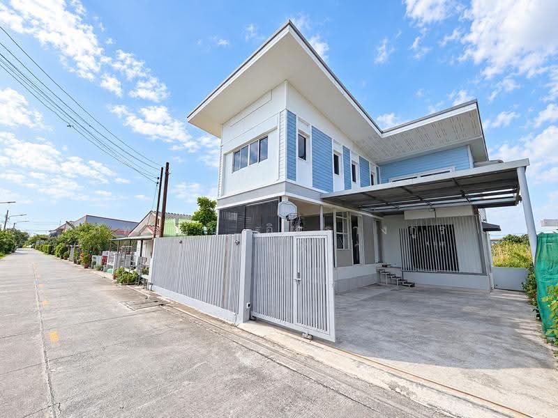 บ้านเดี่ยว 2ชั้น ซอยไสวยประชาราษฎร์ 21 ตำบลลาดสวาย อำเภอลำลูกกา จังหวัดปทุมธานี, Pathum Thani, Lat Sawai, Lam Luk Ka, Pathum Thani, 2 Bedrooms, 200 sqm, Single Detached House For Sale, by ภัทรนัน อิศรางกูร ณ อยุธยา, 500635078 - DDproperty.com