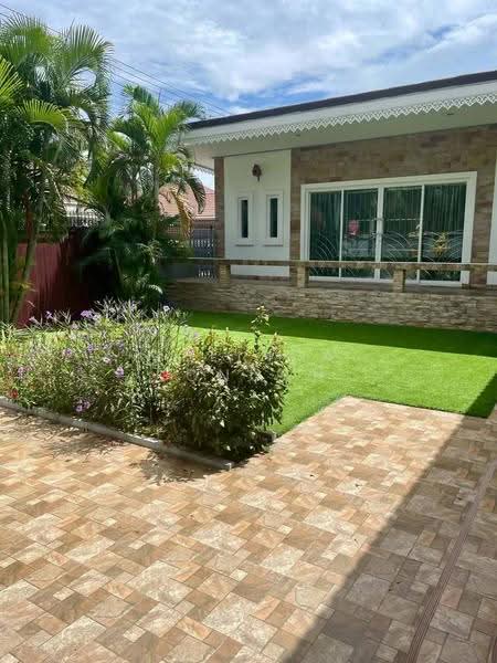 4-BR House, Prachuap Khiri Khan, Pak Nam Pran, Pran Buri, Prachuap Khiri Khan, 4 Bedrooms, 204 sqm, Single Detached House For Sale, by Melinda Lonuch, 500635109 - DDproperty.com