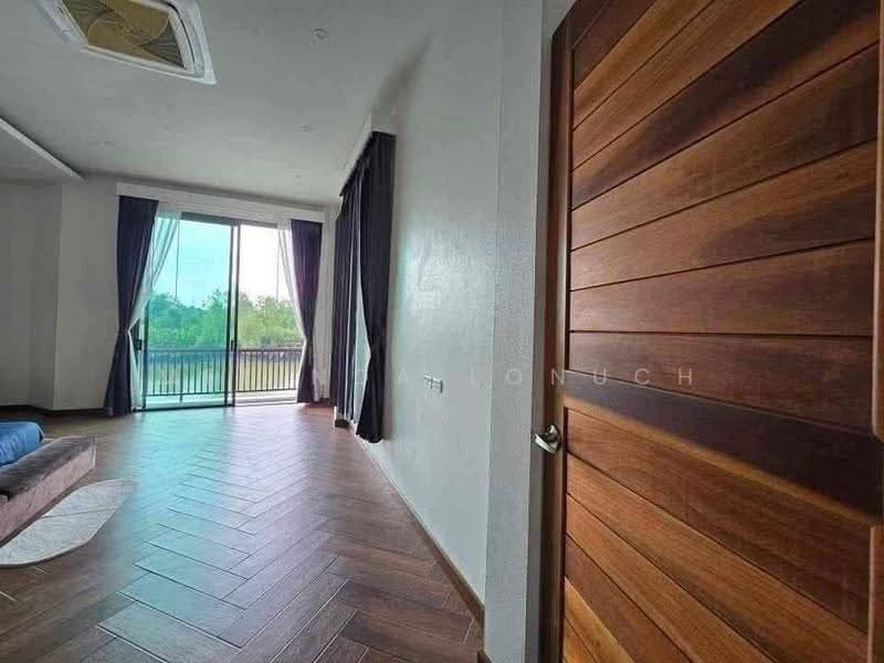 5-BR House, Surat Thani, Talat, Muang Surat Thani, Surat Thani, 5 Bedrooms, 800 sqm, Single Detached House For Sale, by Melinda Lonuch, 500635118 - DDproperty.com