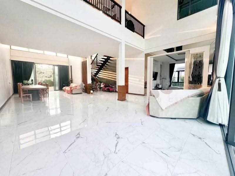 5-BR House, Surat Thani, Talat, Muang Surat Thani, Surat Thani, 5 Bedrooms, 800 sqm, Single Detached House For Sale, by Melinda Lonuch, 500635118 - DDproperty.com