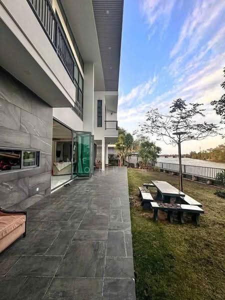 5-BR House, Surat Thani, Talat, Muang Surat Thani, Surat Thani, 5 Bedrooms, 800 sqm, Single Detached House For Sale, by Melinda Lonuch, 500635118 - DDproperty.com