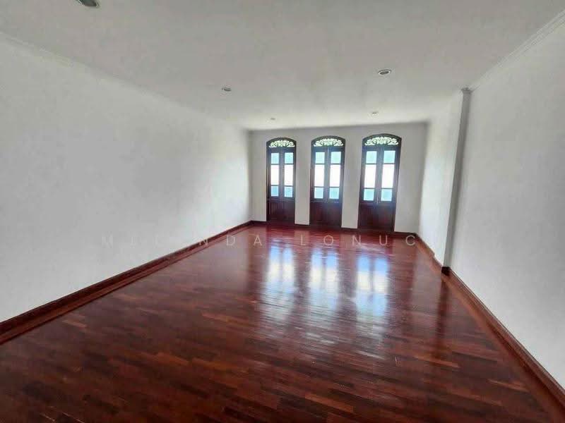 บ้าน 3-ห้องนอน, ภูเก็ต, ตลาดใหญ่, เมืองภูเก็ต, ภูเก็ต, 204 ตร.ม., บ้านเดี่ยว ขาย, โดย Melinda Lonuch, 500635129 - DDproperty.com