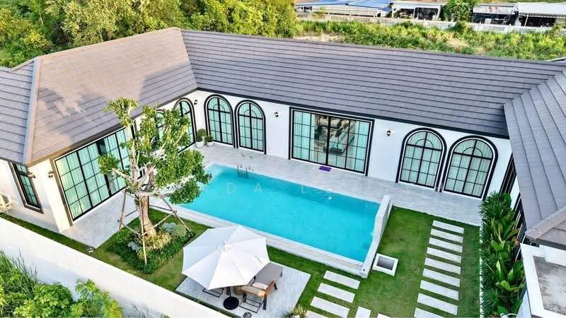 5-BR House, Chon Buri (Pattaya), Poong, Bang Lamung (Pattaya), Chon Buri (Pattaya), 5 Bedrooms, 543 sqm, Single Detached House For Sale, by Melinda Lonuch, 500635132 - DDproperty.com