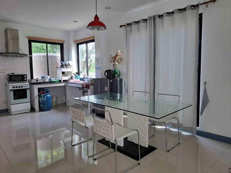 3-BR Villa, Prachuap Khiri Khan, Hua Hin, Prachuap Khiri Khan, 3 Bedrooms, 150 sqm, Villa For Sale, by Melinda Lonuch, 500635142 - DDproperty.com