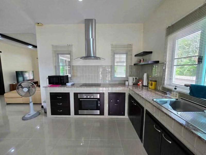 2-BR House, Prachuap Khiri Khan, Nong Kae, Hua Hin, Prachuap Khiri Khan, 2 Bedrooms, 180 sqm, Single Detached House For Sale, by Melinda Lonuch, 500635149 - DDproperty.com