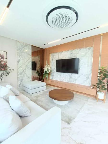 undefined, Chon Buri (Pattaya), Poong, Bang Lamung (Pattaya), Chon Buri (Pattaya), 5 Bedrooms, 300 sqm, Single Detached House For Sale, by Melinda Lonuch, 500635209 - DDproperty.com
