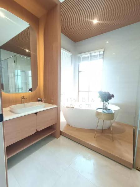 undefined, Chon Buri (Pattaya), Poong, Bang Lamung (Pattaya), Chon Buri (Pattaya), 5 Bedrooms, 300 sqm, Single Detached House For Sale, by Melinda Lonuch, 500635209 - DDproperty.com